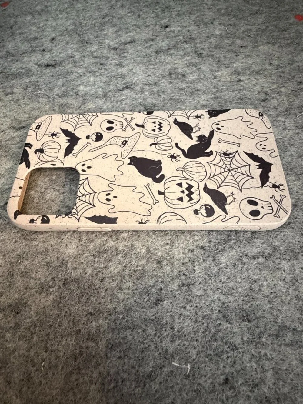 iPhone 12/12 Pro Pela Tan Halloween Phone Case